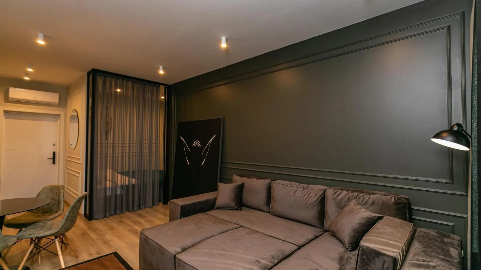Petrovdom Apartments 17-183A In Rc New York Concept House, Antonovycha 74 基輔