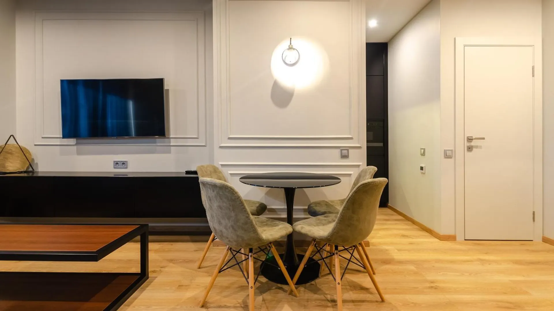 Petrovdom Apartments 17-183A In Rc New York Concept House, Antonovycha 74 基輔 0*,  乌克兰